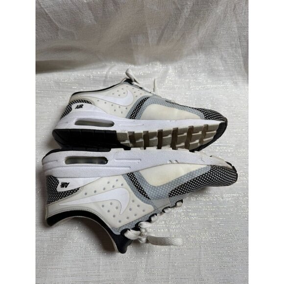 Nike Air Max Zero Essential Black & White Youth 5.5 Y - 881224 - Picture 9 of 15